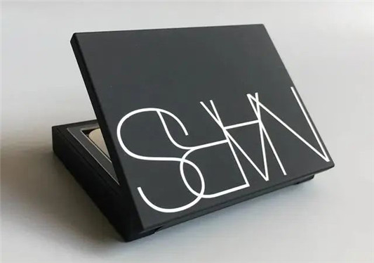 Nars蜜粉饼可以让你用到铁皮的定妆神器，绝对是粉饼中的战斗机  粉饼 Nars 定妆 第5张