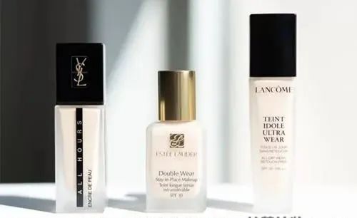 夏日不脱妆的秘密，在粉底液里