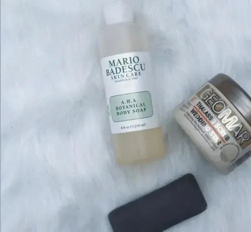 最走心背部护理指南，背上长痘怎么办  背部 喷雾 祛痘 第2张