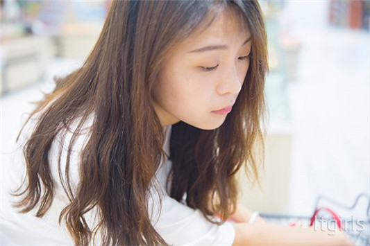 啤酒洗头发有什么好处，防脱发让头皮更清爽  护发技巧 第3张