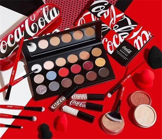 Morphe Co**etics与可口可乐联名彩妆怎么样  可口可乐 彩妆 第2张