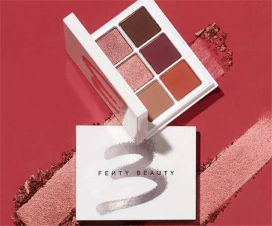 FENTY BEAUTY眼影拼盘新品怎么样  FENTYBEAUTY 眼影 彩妆 第3张
