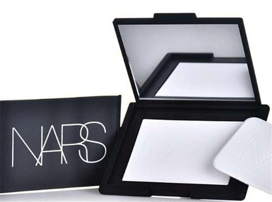 持妆效果好口碑高的产品选哪些，推荐这些产品  持妆 彩妆 第5张