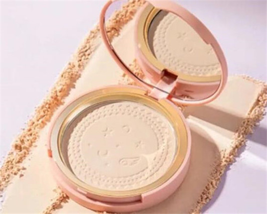 完美日记 x 百变小樱联名彩妆怎么样  百变小樱 彩妆 第4张