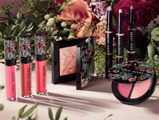 芭比波朗和FLOWER GIRL NYC联名的百花齐放系列彩妆测评