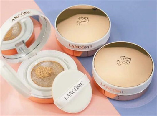 兰蔻新光泽气垫好不好用，这几方面来看