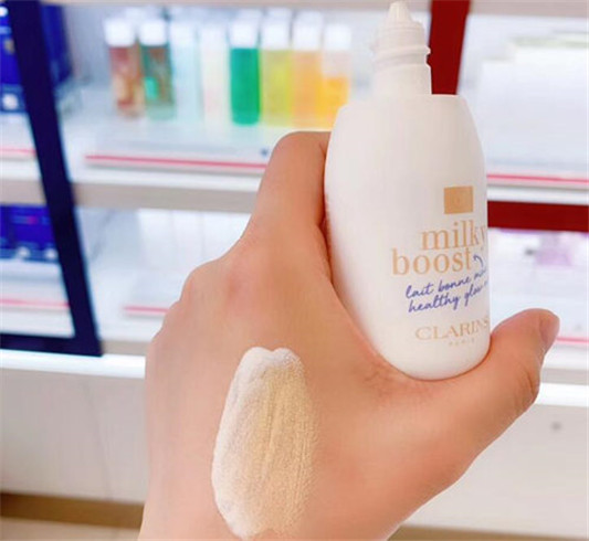 Clarins娇韵诗2020春季彩妆系列MILKSHAKE粉底怎么样 娇韵诗 粉底 彩妆 第4张 Clarins娇韵诗2020春季彩妆系列MILKSHAKE粉底怎么样 娇韵诗 粉底 彩妆 第4张