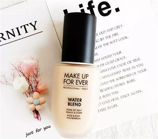 春季粉底液好用单品推荐  春季 粉底液 彩妆 第3张