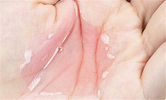 MARYME自主研发的樱花卸妆油好用么  MARYME 卸妆油 彩妆 第2张