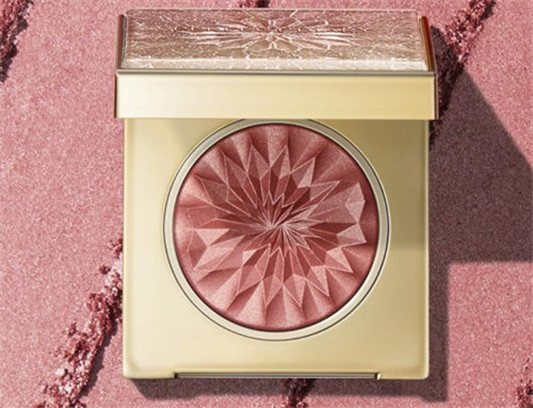 完美日记「恋爱感」爆棚宝石腮红新品测评