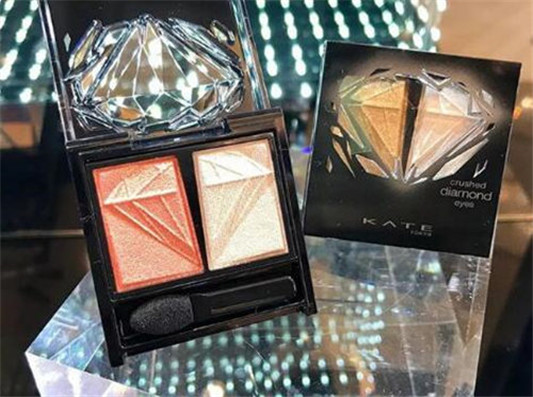 Kate2020新春眼影盘彩妆单品测评  Kate 2020 眼影盘 彩妆 第4张