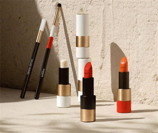 爱马仕口红2020年首发测评信息参考 爱马仕 口红 2020 彩妆 第6张 爱马仕口红2020年首发测评信息参考 爱马仕 口红 2020 彩妆 第6张