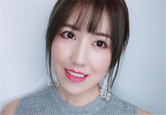 红地球口红怎么样,色号测评 红地球 口红 彩妆 第8张 红地球口红怎么样,色号测评 红地球 口红 彩妆 第8张