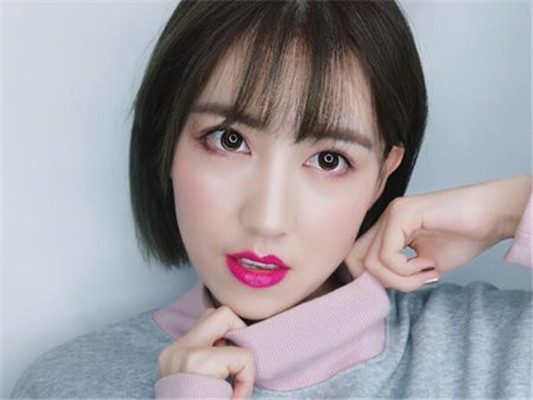 红地球口红怎么样,色号测评 红地球 口红 彩妆 第9张 红地球口红怎么样,色号测评 红地球 口红 彩妆 第9张