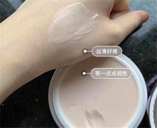 Tatcha粉饼好用吗,怎么用 Tatcha 粉饼 彩妆 第3张 Tatcha粉饼好用吗,怎么用 Tatcha 粉饼 彩妆 第3张