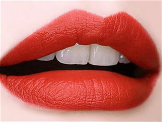 唯恩诗ZAN城市霓虹丝悦口红新品试色测评 唯恩诗 ZAN 口红 彩妆 第3张 唯恩诗ZAN城市霓虹丝悦口红新品试色测评 唯恩诗 ZAN 口红 彩妆 第3张