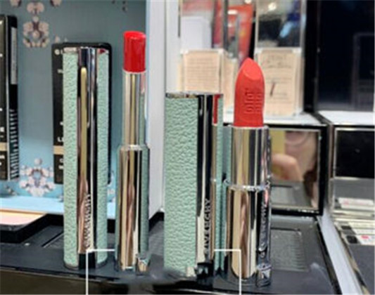 纪梵希新款口红薄荷绿好看吗  纪梵希 口红 薄荷绿 彩妆 第7张