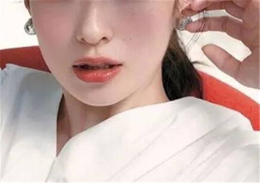 简单清纯的初恋妆怎么画正确 五步教程送上  初恋妆 彩妆 第5张