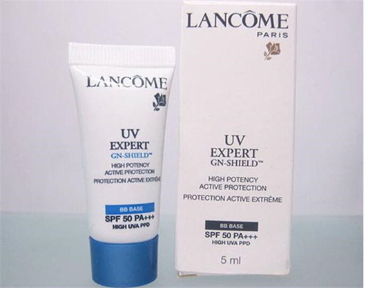 涂素颜霜之后要涂什么妆效会更好  素颜霜 妆效 彩妆 第2张