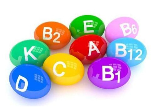 一涂口红就脱皮怎么办 几个小妙招解决 口红 脱皮 小妙招 彩妆 第3张 一涂口红就脱皮怎么办 几个小妙招解决 口红 脱皮 小妙招 彩妆 第3张