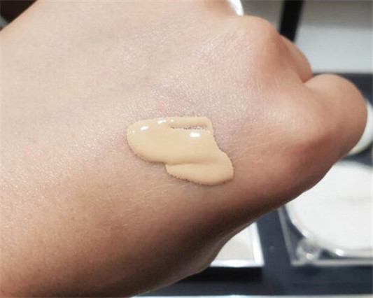 By Terry粉底液好用吗,精华粉底色号怎么选色 粉底液 ByTerry 精华 彩妆 第2张 By Terry粉底液好用吗,精华粉底色号怎么选色 粉底液 ByTerry 精华 彩妆 第2张