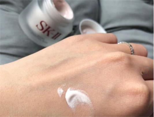 sk2隔离霜孕妇能用吗 隔离霜 sk2 孕妇 彩妆 第3张 sk2隔离霜孕妇能用吗 隔离霜 sk2 孕妇 彩妆 第3张