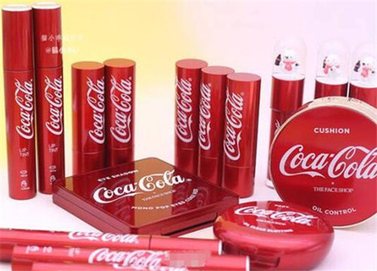 食品跨界联名化妆品盘点，可口可乐旺仔不二家都出彩妆