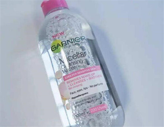 卡尼尔卸妆水好用吗，是哪国的品牌  卡尼尔 卸妆水 彩妆 第2张