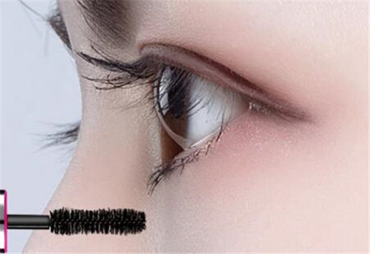mistine睫毛膏好用吗 正确使用方法又是啥 睫毛膏 mistine 使用方法 彩妆 第3张 mistine睫毛膏好用吗 正确使用方法又是啥 睫毛膏 mistine 使用方法 彩妆 第3张