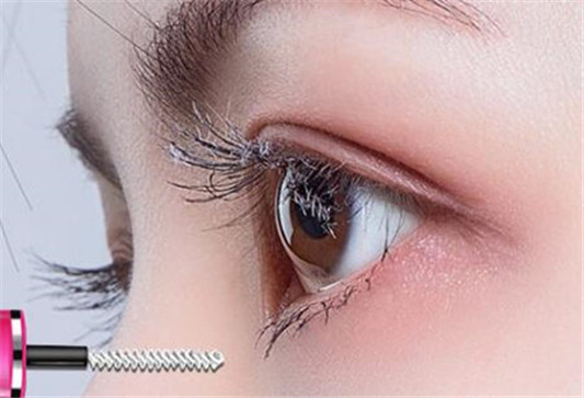 mistine睫毛膏好用吗 正确使用方法又是啥 睫毛膏 mistine 使用方法 彩妆 第4张 mistine睫毛膏好用吗 正确使用方法又是啥 睫毛膏 mistine 使用方法 彩妆 第4张