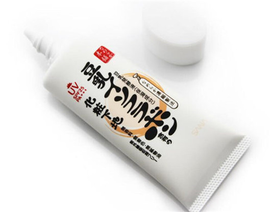 莎娜隔离霜适合油皮吗 单品分析