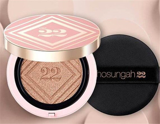 Chosungah潮盛雅22气垫怎么样 据说气垫比脸还大  气垫 潮盛雅22 Chosungah 彩妆 第1张