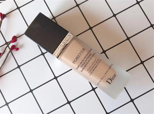 迪奥粉底液010怎么样，评论如何  粉底液 迪奥 彩妆 第5张