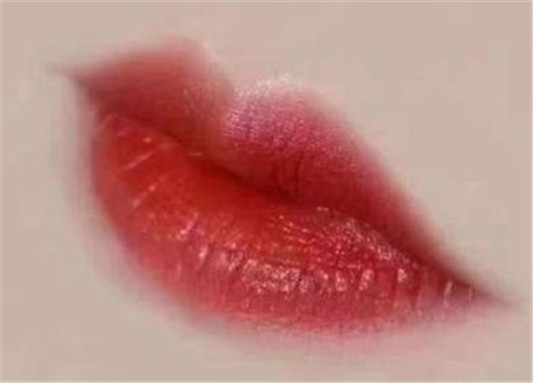 魅可口红哪个色号火 MAC热门色号推荐