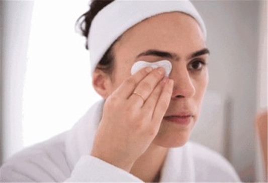 得鲜防晒霜敏感肌可以用吗 得鲜防晒霜测评 得鲜 防晒霜 彩妆 第3张 得鲜防晒霜敏感肌可以用吗 得鲜防晒霜测评 得鲜 防晒霜 彩妆 第3张