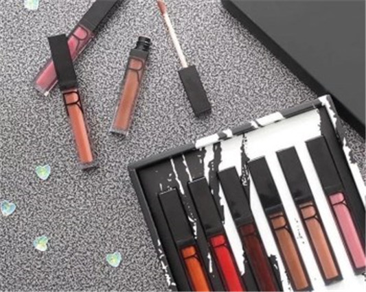 泰国彩妆品牌排行榜前十名 这些泰国彩妆秒杀日韩