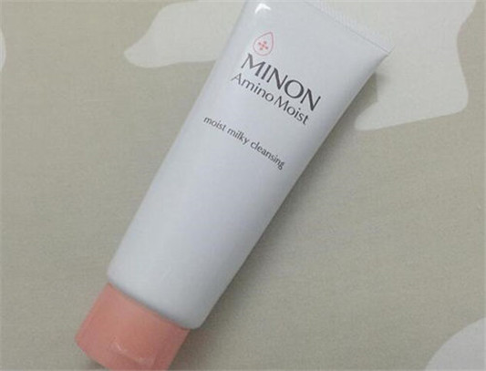 日本卸妆乳哪个牌子好 五款口碑单品种草  卸妆乳 日本 彩妆 第2张