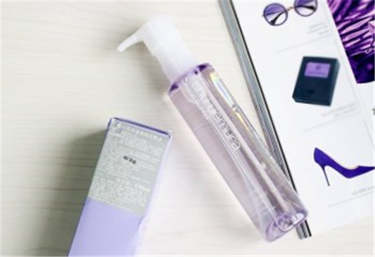 日本卸妆油哪个牌子好 这些既好用还够温和  日本 卸妆油 彩妆 第5张