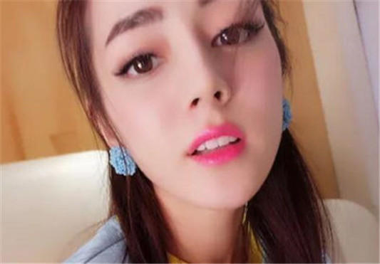 2018年最火3款唇妆画法赶紧get√  唇妆 画法 2018 彩妆 第3张