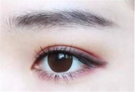 为什么双眼皮贴撑不起来 贴双眼皮贴详细教程