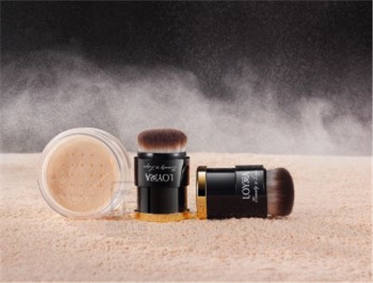 化妆新手必备7种化妆品 新手入门化妆顺序