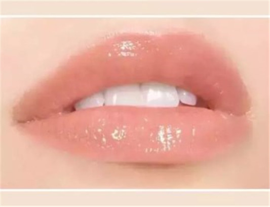 七夕给女朋友买什么颜色口红好 口红颜色推荐