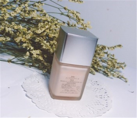 适合油皮痘肌的隔离霜 油痘肌必备隔离霜 隔离霜 油痘肌 彩妆 第4张 适合油皮痘肌的隔离霜 油痘肌必备隔离霜 隔离霜 油痘肌 彩妆 第4张