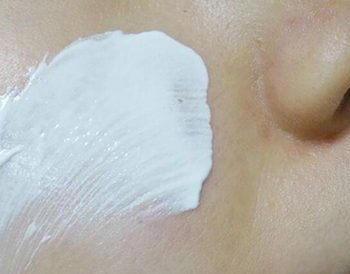 素颜霜和bb霜哪个好 两者可以一起用吗  素颜霜 bb霜 彩妆 第2张