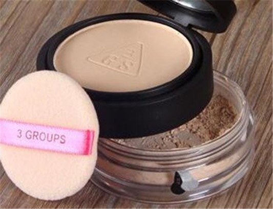 定妆粉和散粉有什么区别,哪个好用