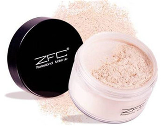 定妆粉和散粉有什么区别,哪个好用 定妆粉 散粉 彩妆 第2张 定妆粉和散粉有什么区别,哪个好用 定妆粉 散粉 彩妆 第2张