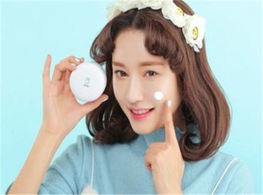 素颜霜可以代替bb霜吗 素颜霜和bb霜的区别