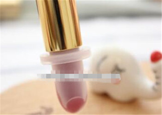 自己自制口红怎么杀菌 安全diy口红方法 口红 自制 方法 彩妆 第4张 自己自制口红怎么杀菌 安全diy口红方法 口红 自制 方法 彩妆 第4张
