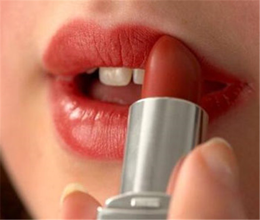 口红评级最安全的品牌 这些可以放心用 口红 品牌 评级 彩妆 第3张 口红评级最安全的品牌 这些可以放心用 口红 品牌 评级 彩妆 第3张