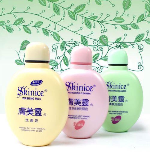 肤美灵洗面奶好用吗 经常用肤美灵洗面奶的坏处有吗 